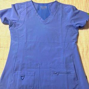 Brand new Activate by Med Couture size small